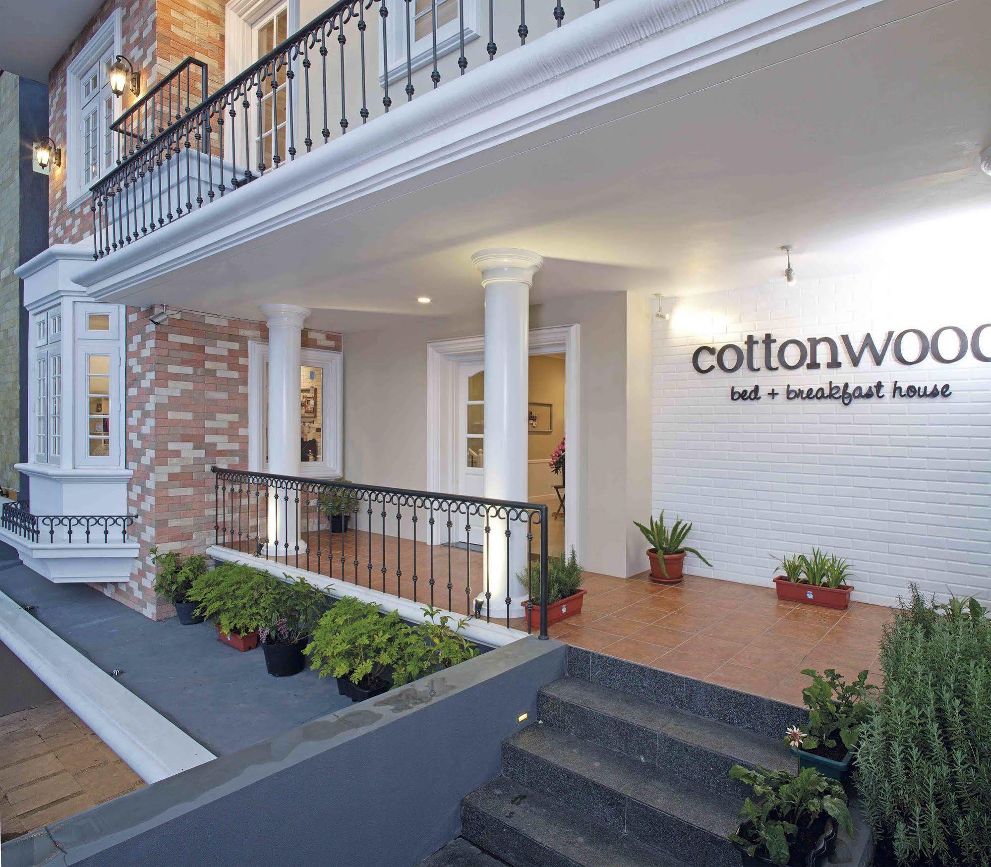 Cottonwood Bed & Breakfast House Bandung Kültér fotó